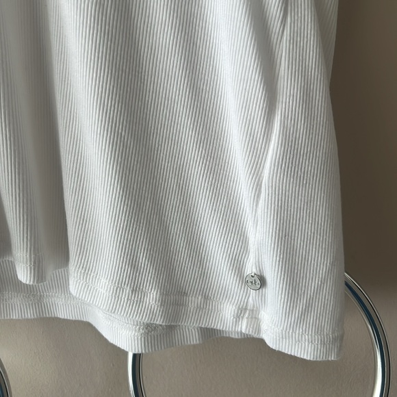 Orb soft, ribbed tee - Picture 3 of 5